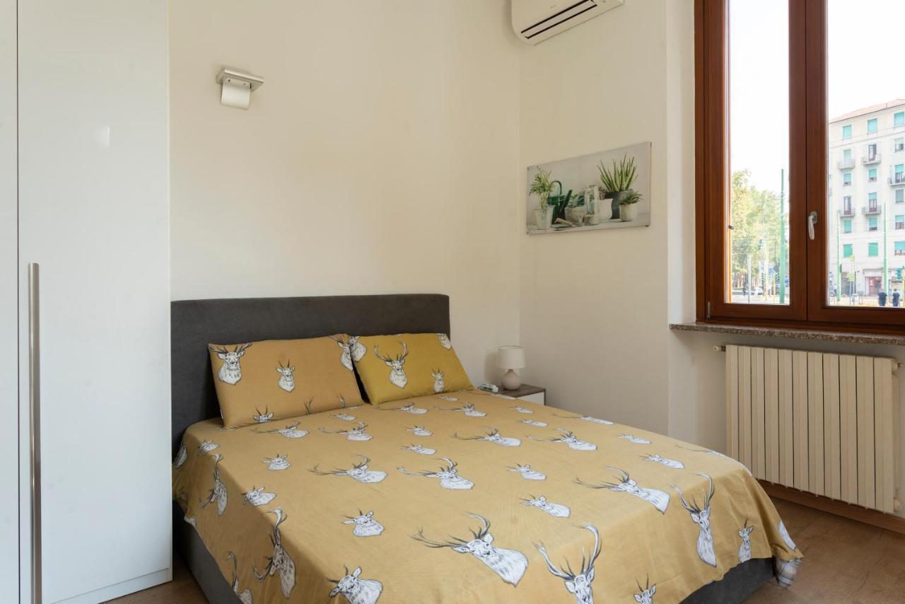 Sweet Home Suite - Duomo, Milano Εξωτερικό φωτογραφία
